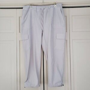 Chico's Zenergy UPF Bungee Neema Cropped Cargo Pants size 2.5/14